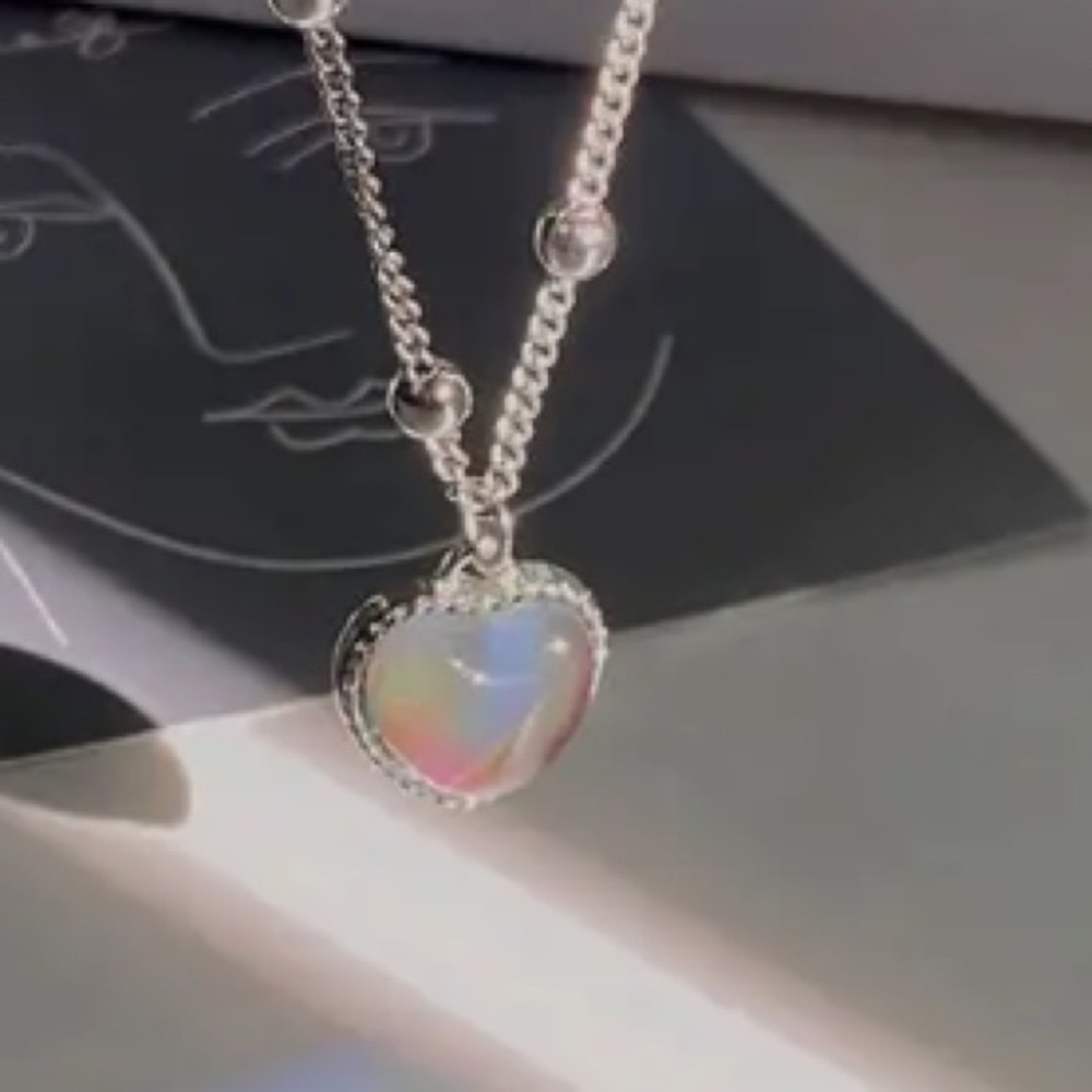 🆕Silver Plated Mood/Color Changing Heart Necklace-Beaded Necklace - Picture 5 of 7